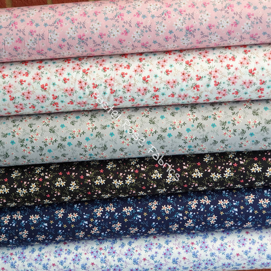 Betsy Floral 100 % Baumwoll-Popeline-Stoff pro halben Meter | 112 cm breit