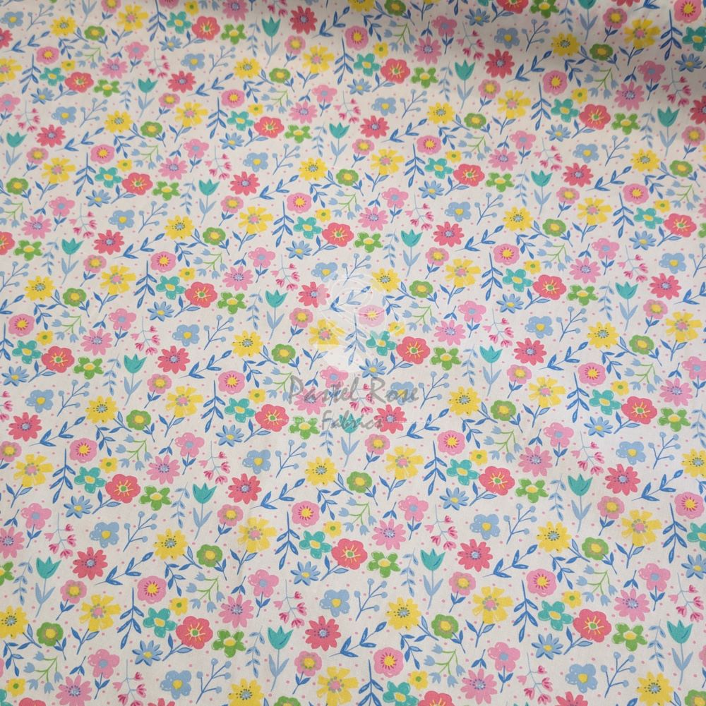 Daisy Pastel Floral 100% cotton poplin fabric by half metre | 112cm wide